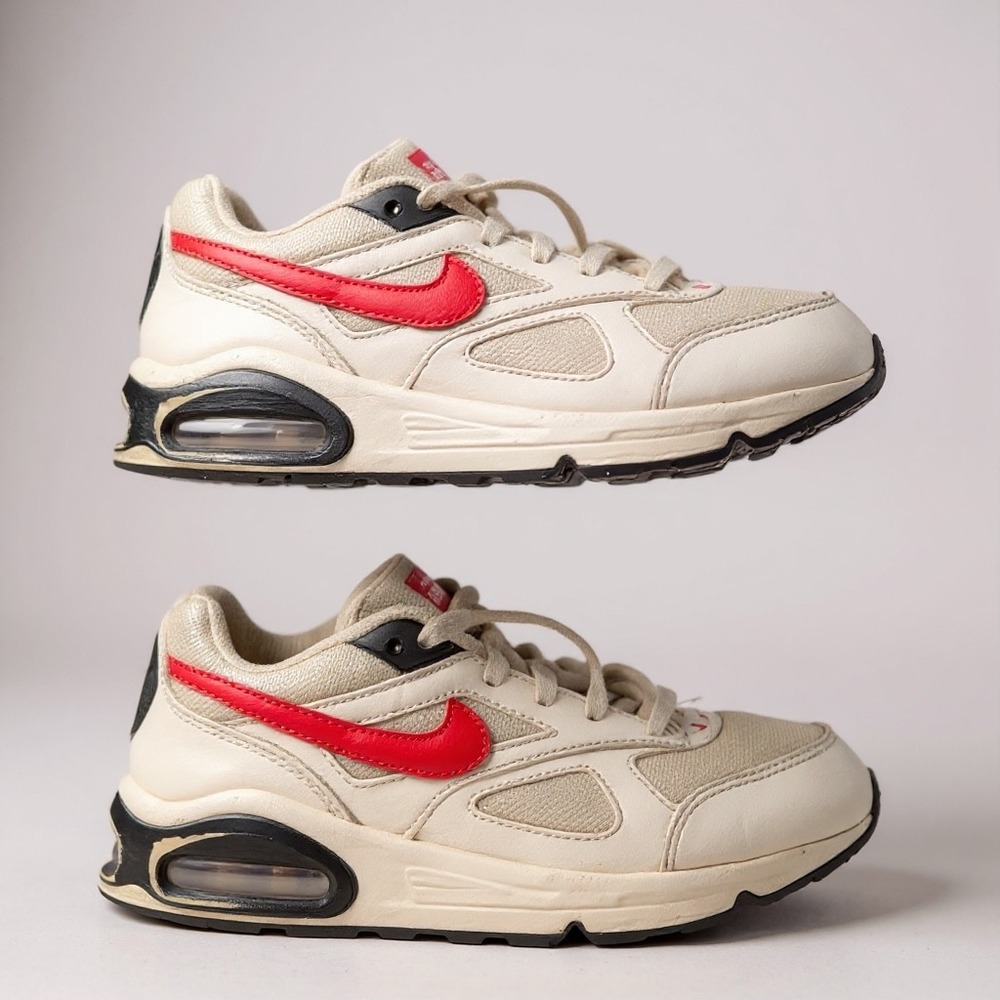 Nike‎ Air Max Kids White Red Athletic Sneakers Size 1Y Youth
